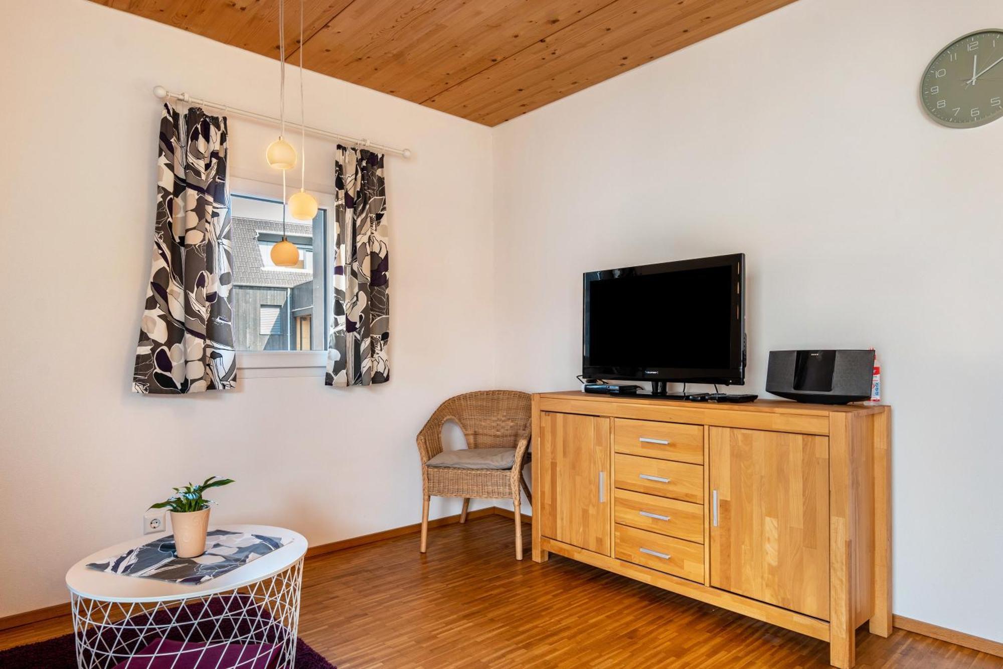 Apartamento Winzercafe Neipperg Brackenheim Exterior foto