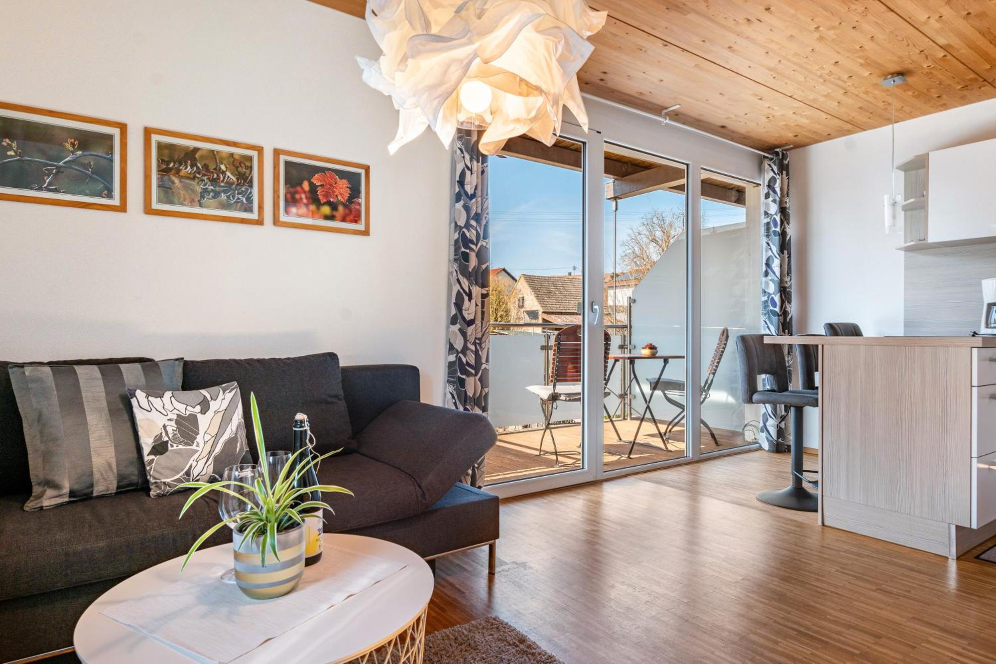 Apartamento Winzercafe Neipperg Brackenheim Exterior foto
